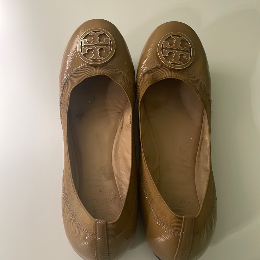 Tory Burch Tan Patent Leather gold